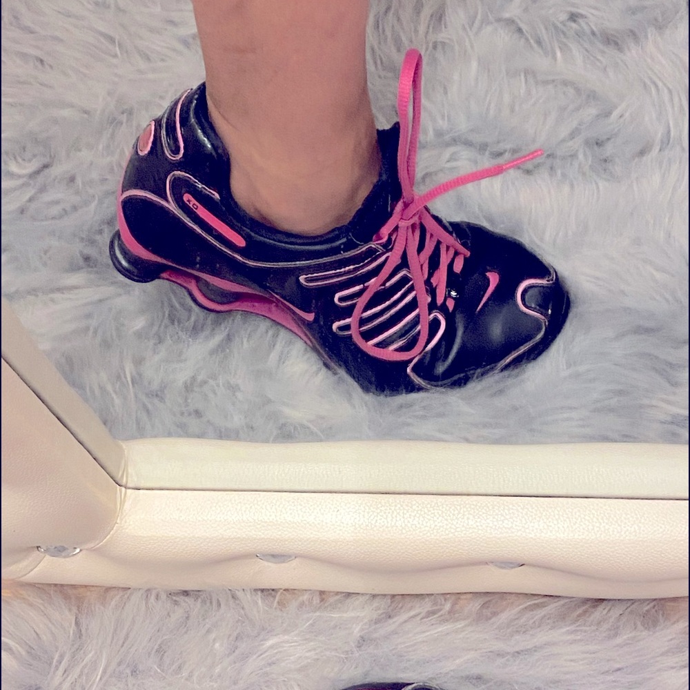 NIKE SHOX PINK & BLACK!💗🖤